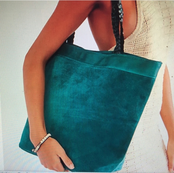 We the Free Brookline Tote in Ocean Mist 13.4" x 18.1" x 6.3" - Picture 2 of 5